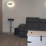Apartmán Meuble 2p 40 M2 Dans Avec Piscine A Vallauris, 4 Km De La *