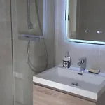 شقة Meuble 2p 40 M2 Dans Avec Piscine A Vallauris, 4 Km De La